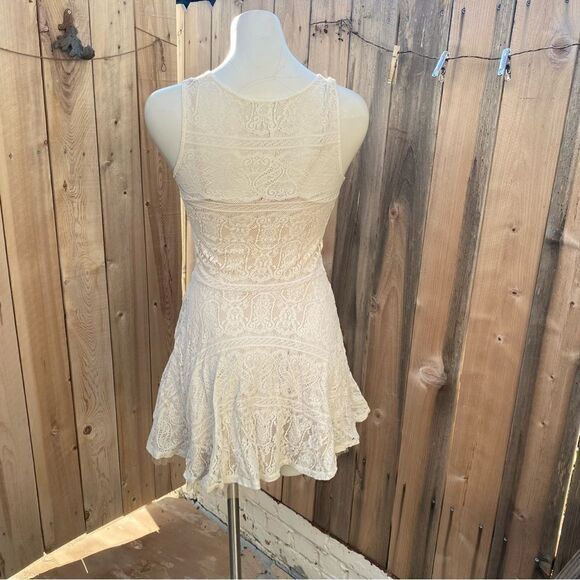 Free people nude lace layered mini dress size xs - Picture 5 of 8